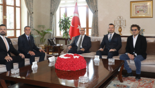 Başkan Şimşek, ''Valimizin tecrübelerinden her zaman yararlanacağız''