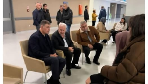 Başkan Tugay Durbay ailesini ziyaret etti