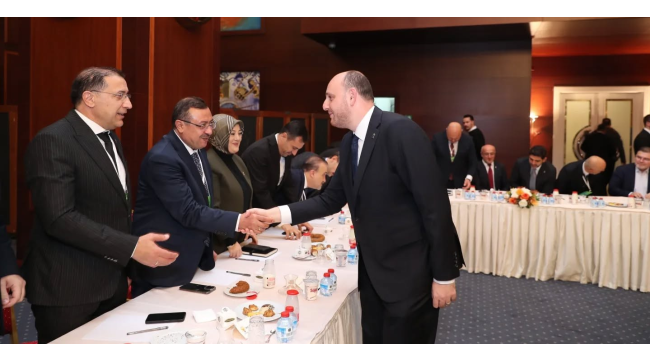 Başkan Turgut daraltılmış il başkanları toplantısına katıldı