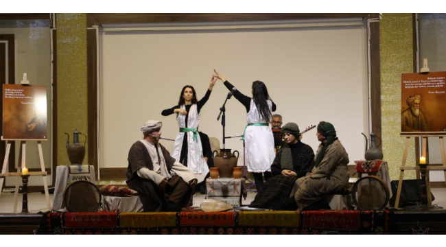 Bedestende aşk ile akıl buluştu