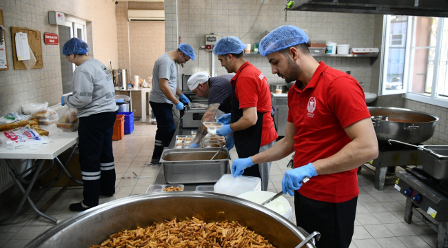 Biliniz ki; hiç kimse yoksa Akhisar belediyesi var.