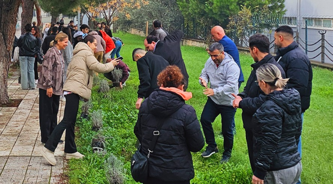 CBÜ Şehzadeler yerleşkesinde "lavanta yolu projesi" hayata geçti
