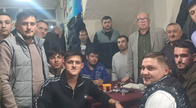 CHP Gelenbe toplantısına geçler büyük ilgi göterdi