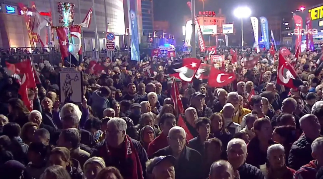 CHP lideri Özel,Cumhurbaşkanı Erdoğan'a ateş püskürdü