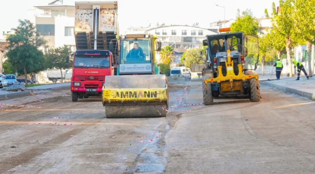 Didim'de yol çalışmaları hız kesmeden sürüyor