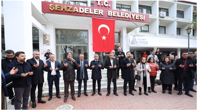 Düzenlenen lokma hayrı ile başkan Durbay kentin dört bir yanında ve ilçelerde dualarla anıldı