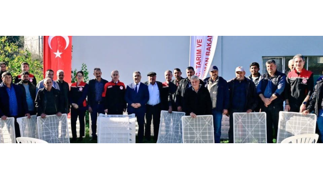 İncir üreticisine 10.500 kurutma kereveti teslim edildi