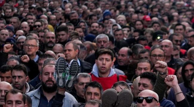 İzmir'de Disk CHP zirvesinde uzlaşma çıktı