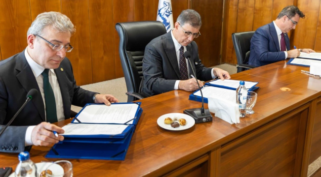 İzmir deprem master planını hazırlanıyor