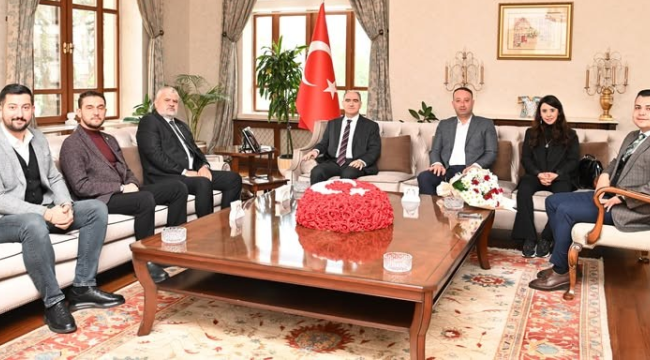 Manisa kuyumcular derneğinden vali Özkan'a ziyaret