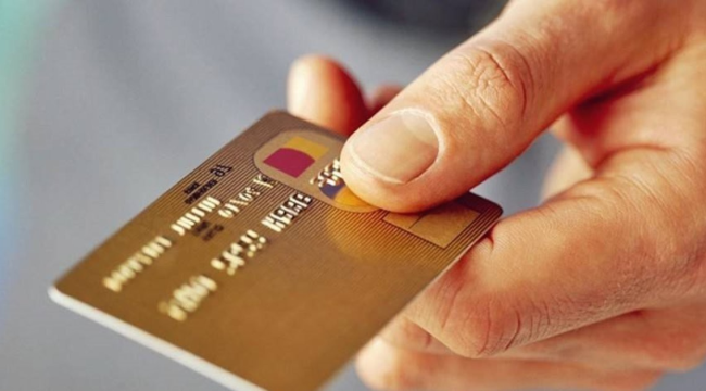 Merkez bankası kredi kartı faiz oranlarını düşürdü