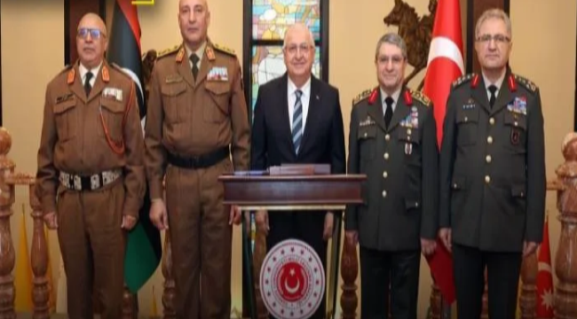 Libya genelkurmay başkanı da uçaktaydı