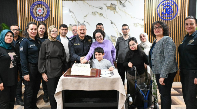 Polis evinde engelliler günü kutlandı