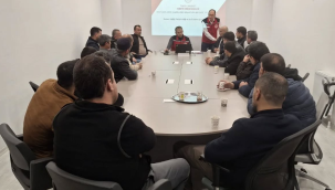 Sürücü bakıcı ve nakliyeciler eğitim toplantısı