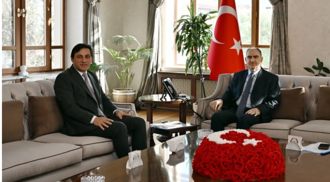 Vali Özkan Gördes TSO başkanı ve Selendi belediye başkanıyla görüştü