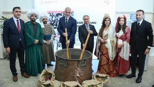 Yaşayan miras okul projesi kapsamında mesir macunu karımı yapıldı