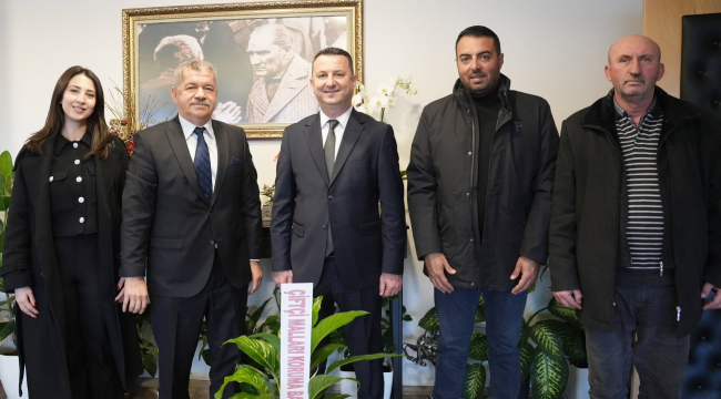 Akhisar çiftçi malları koruma yönetimi başkan Kayserili'yi ziyaret etti