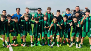 Akhisar U14 takımı Manisa'yı Türkiye şampiyonasında temsil edecek