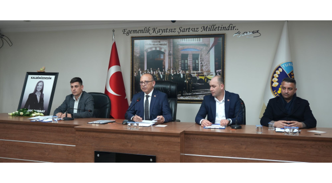 Akın'a kredi kullanım yetkisi verilmesine AKP ve MHP meclis üyeleri ret oyu verdi