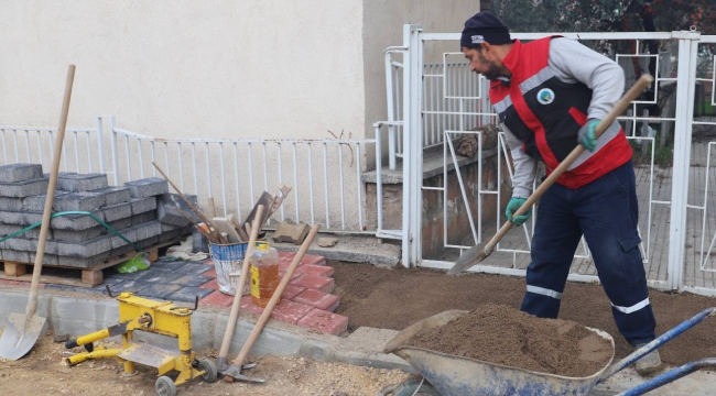 Alaşehir'de kaldırımlar renklendi