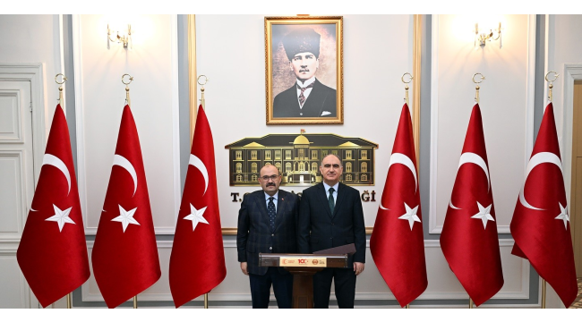 Balıkesir vali İsmail Ustaoğlu Manisa'da