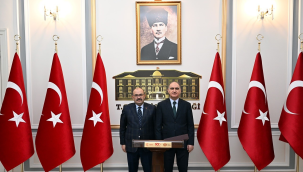 Balıkesir vali İsmail Ustaoğlu Manisa'da