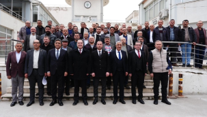 Başkan Dutlulu Demirci'de esnafları ziyaret etti,STK başkanlarıyla görüştü