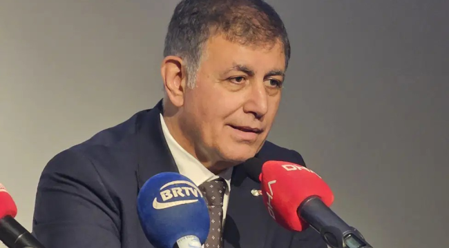  Başkan Tugay: DSİ yeni kuyulara izin vermiyor, baraj da yapmıyor