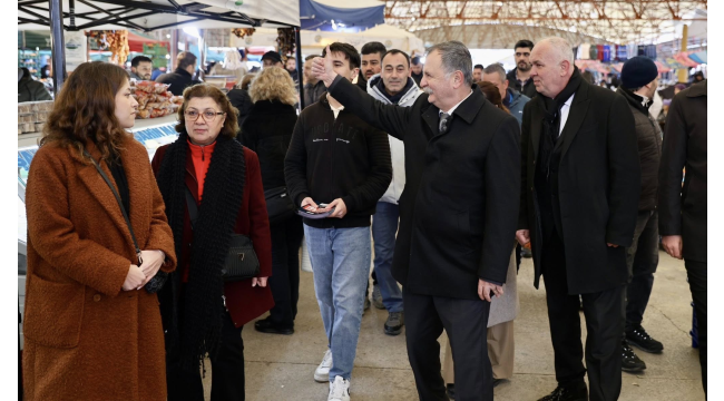 Başkanlardan Laleli pazar yeri ziyareti
