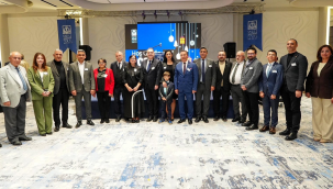 CHP'liler yılbaşı kokteylinde buluştu