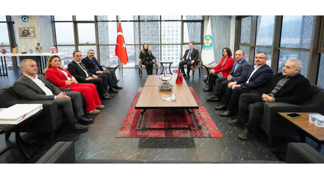 DİSK Genel başkanı Arzu Çerkezoğlu Manisa'da