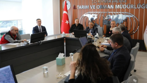 Komisyon Kırkağaç ve Akhisar depremde yıkılan ahır ve samanlıkların yapımını ele aldı