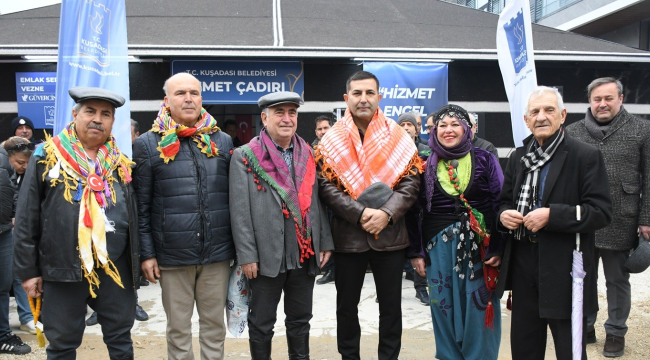 Kuşadası belediyesi yörük hizmet çadırında hizmete başladı