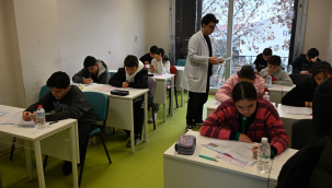 Ödüllü öğrenci alım sınavını 17 ilçede eş zamanlı yapıldı