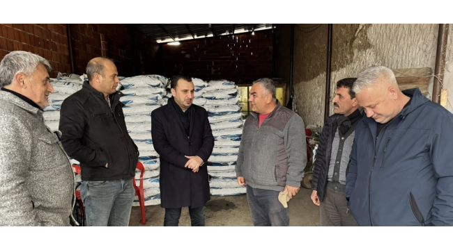 Odun kömür satıcılarını ziyaret eden Başevirgen ''durum içler acısı, odun kömür satışında vade dönemi''