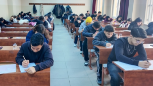 Öğrenciler MSÜ sınavı öncesi prova sınavına girdi
