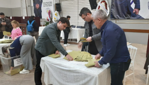 Pazarcılar başkanlarını değiştirmedi