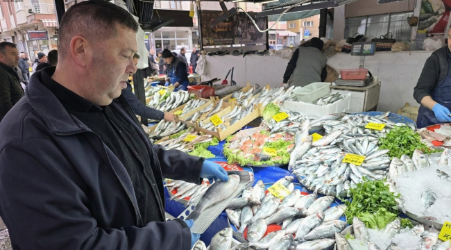 Sarıgöl'de su ürün satış yerleri denetlendi