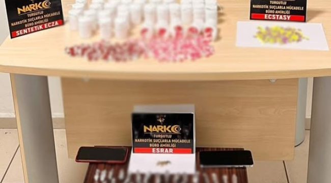 Sokak çalışmasında 3 ilçede 14 kişi göz altına alındı