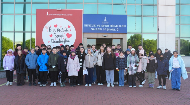 Soma'lı 60 öğrenci İzmir ve Manisa'yı gezdi