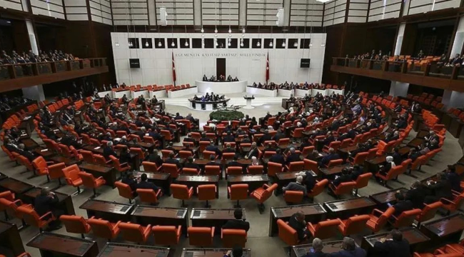 TBMM emekli aylığının 20 bin TL'ye çıkarılmasını öngören kanun teklifini onayladı