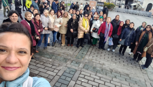 Akhisar'lı kadınlar İstanbul'un tarihi yerlerini gezdi