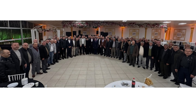 AKP il başkanı Turgut 87 mahalle başkanlarıyla bir araya geldi