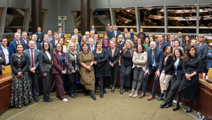 AKPM başkanlığına Petra Bayr seçildi