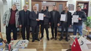  Başarılı olan emlak danışmanlarına belgeleri verildi