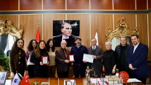 Başkan Balaban Angel patileri UK derneği üyeleriyle görştü