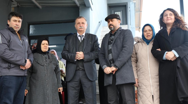 Başkan Balaban kadınlara özel ibadet alanını ziyaret etti