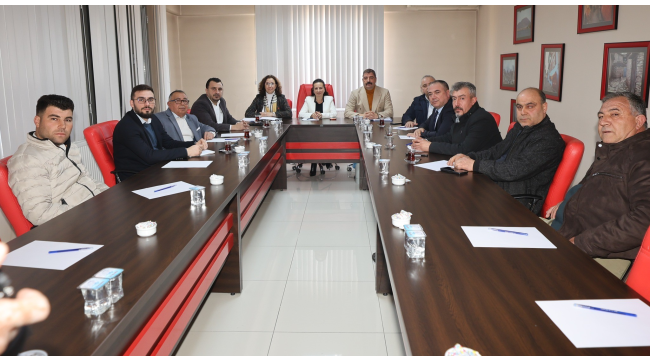 Başkan Dönmez'den biat etmem resti 