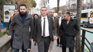 Başkan Şimşek Karaköyde esnafları ziyaret etti