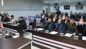 CHP'lilerin oylarıyla ret edildi